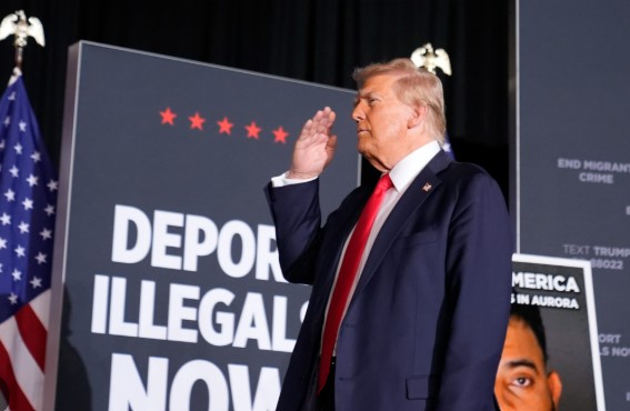 What is the 1798 law that Trump used to deport migrants?